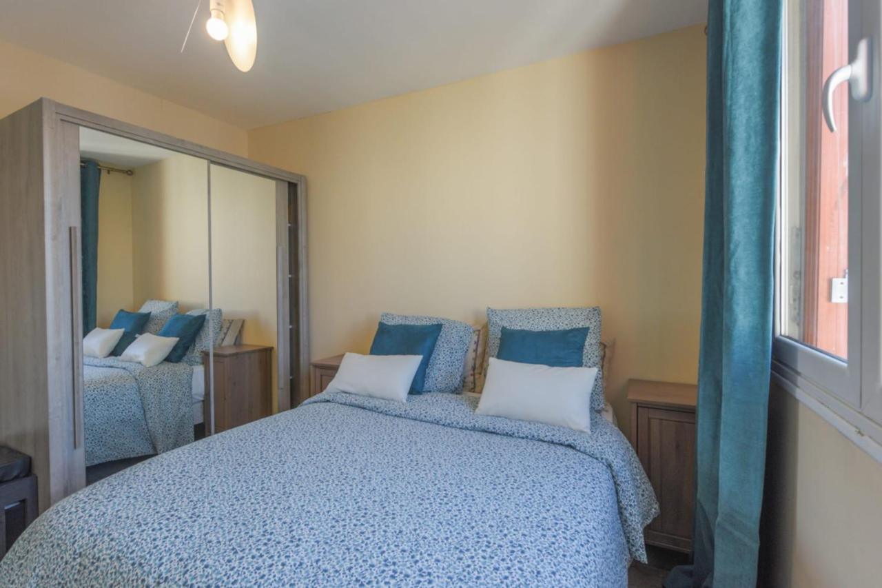 Appartement Jaures Vue Sur La Seine - Welkeys กลีชี ภายนอก รูปภาพ